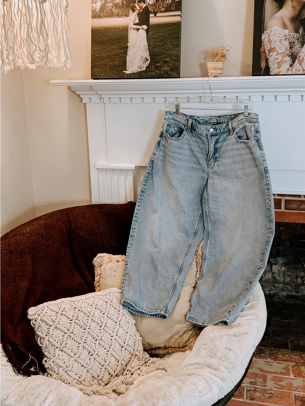 American Eagle light wash barrel jeans